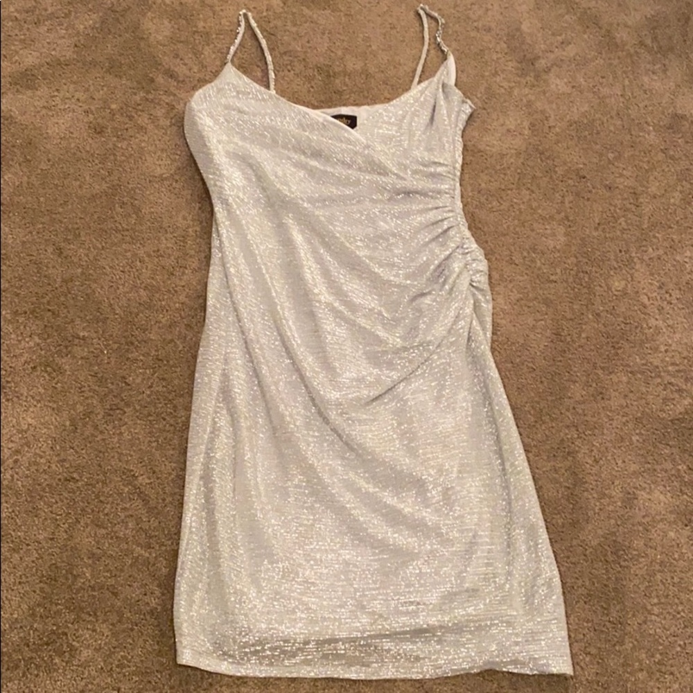 Laundry by Shelli Segal Silver Sparkly Dress